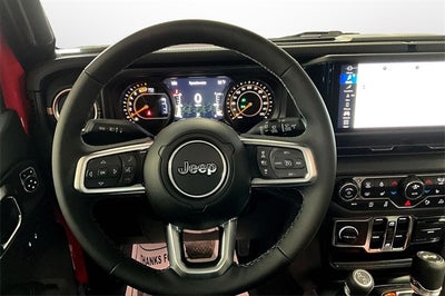 2025 Jeep Wrangler WRANGLER 4-DOOR SAHARA