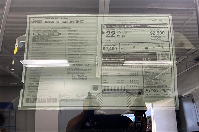 2025 Jeep Grand Cherokee GRAND CHEROKEE LIMITED 4X4