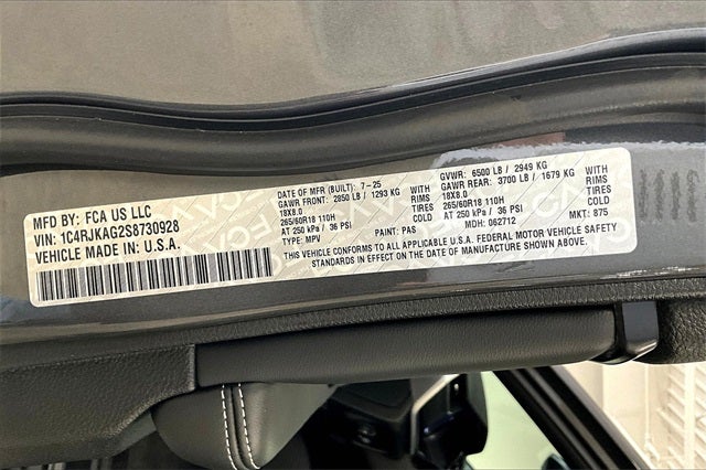 2025 Jeep Grand Cherokee GRAND CHEROKEE L LAREDO X 4X4