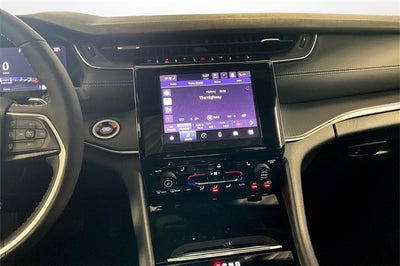 2025 Jeep Grand Cherokee GRAND CHEROKEE L LAREDO X 4X4