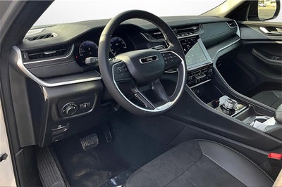 2025 Jeep Grand Cherokee GRAND CHEROKEE L ALTITUDE 4X4