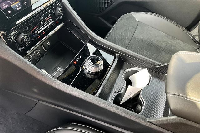 2025 Jeep Grand Cherokee GRAND CHEROKEE L ALTITUDE 4X4