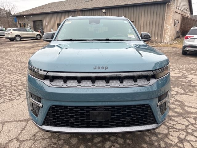 2026 Jeep Grand Wagoneer GRAND WAGONEER LIMITED ALTITUDE 4X4