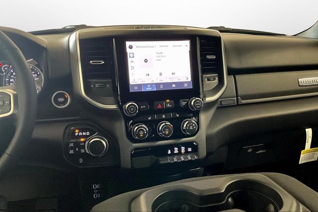 2025 RAM Ram 1500 RAM 1500 BIG HORN CREW CAB 4X4 5'7' BOX