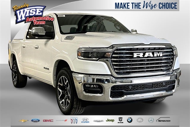 2026 RAM Ram 1500 RAM 1500 LARAMIE CREW CAB 4X4 5'7' BOX
