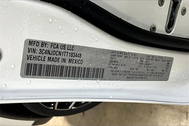 2026 Jeep Compass COMPASS LIMITED 4X4