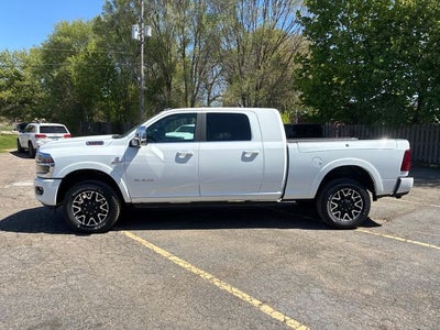 2026 RAM Ram 3500 RAM 3500 LIMITED LONGHORN MEGA CAB 4X4 6'4' BOX