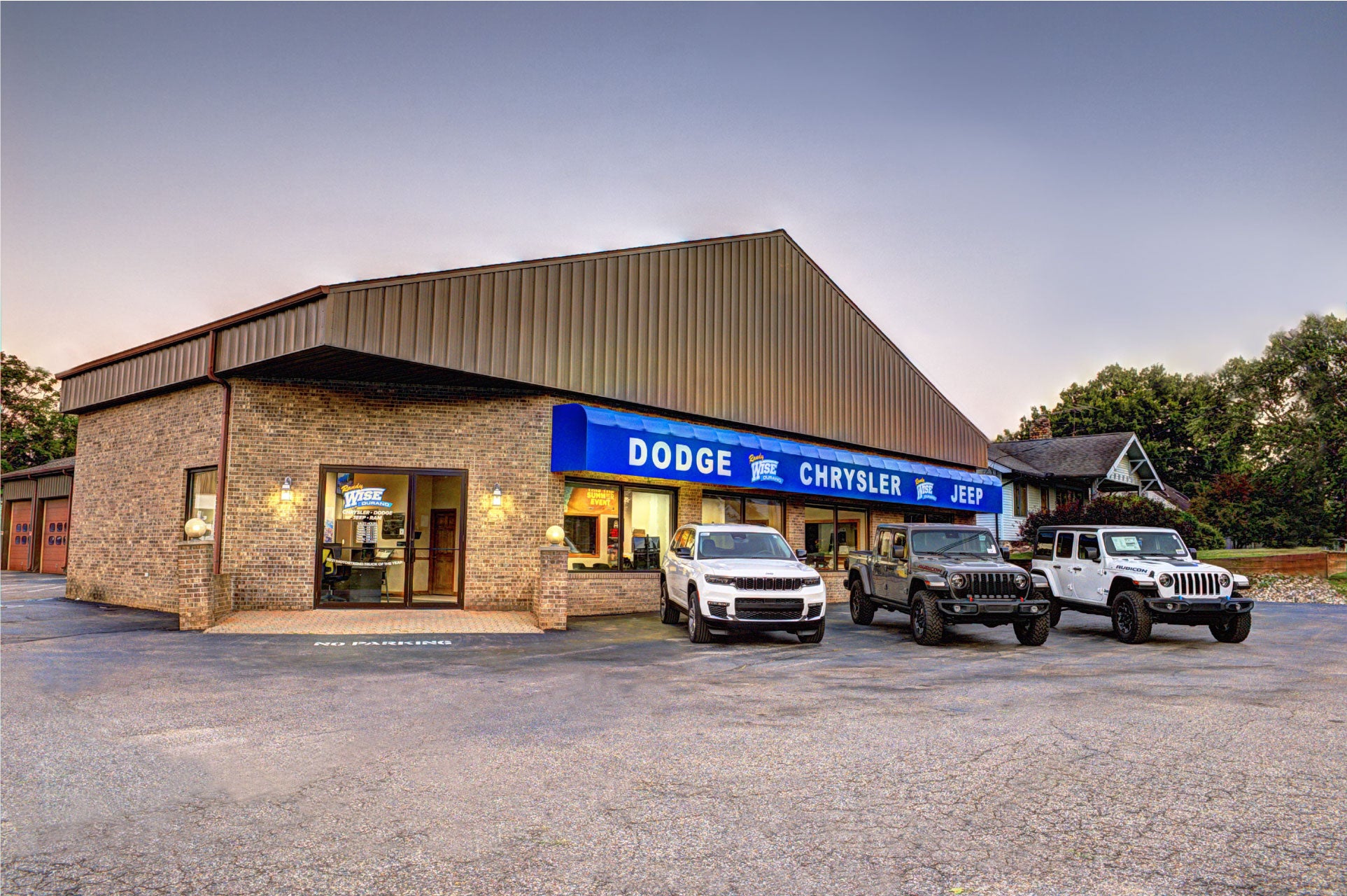 Randy Wise Chrysler Dodge Jeep Ram dealership in Durand Michigan